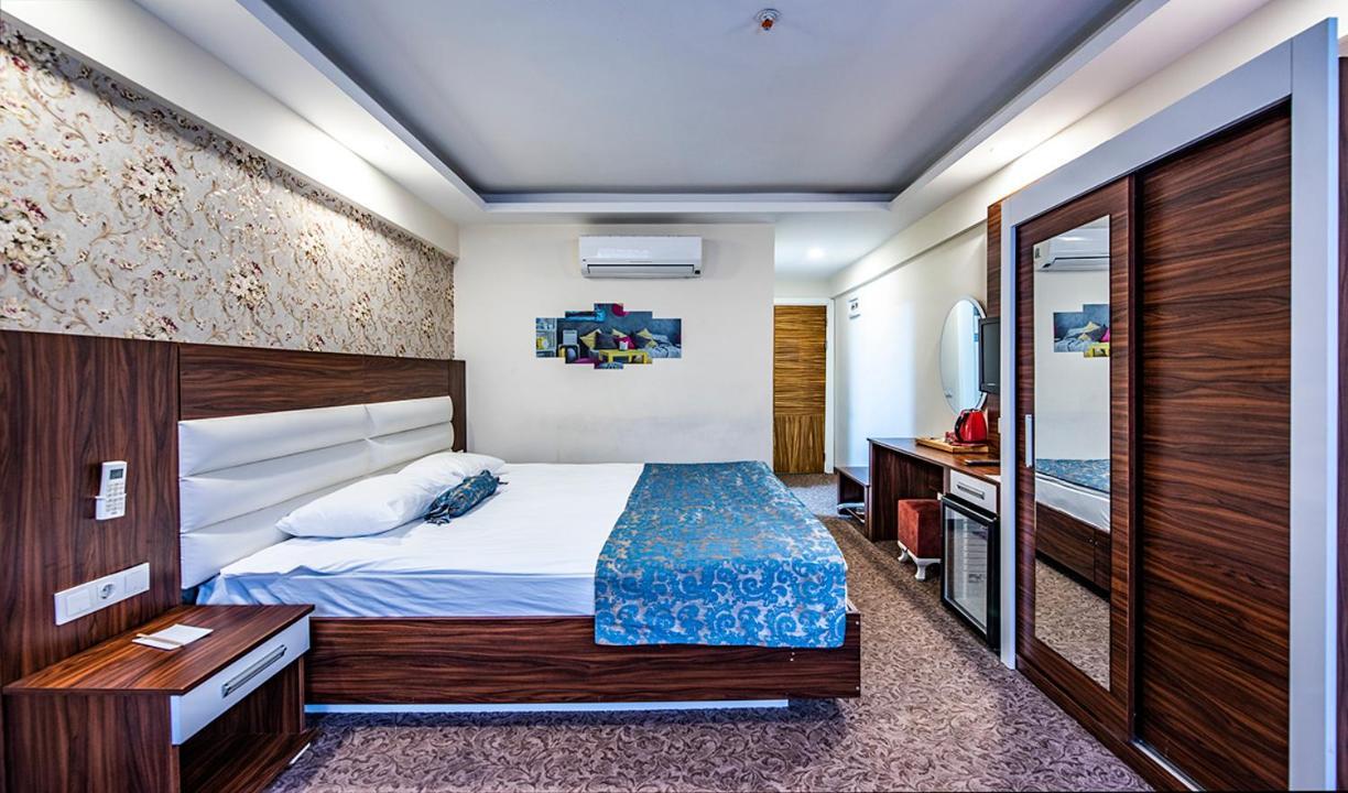 Hotel Madi